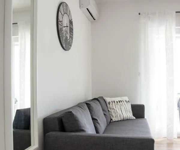 Melody Апартаменты *